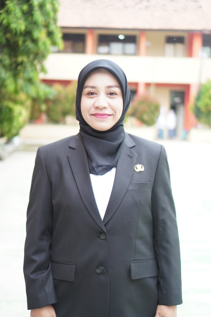 Yuli Mayasari, S.Pd.